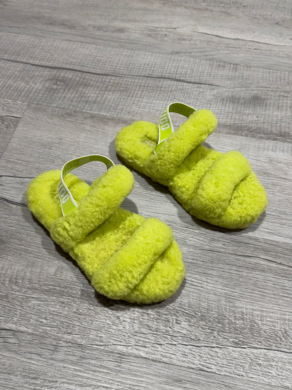 Kids Plush Slide Sandals - Neon Yellow
